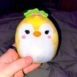 Pineapple Penguin Mystery Capsule Squishmallow 4.5”